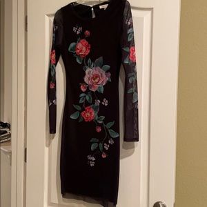 Form fitting dress size S